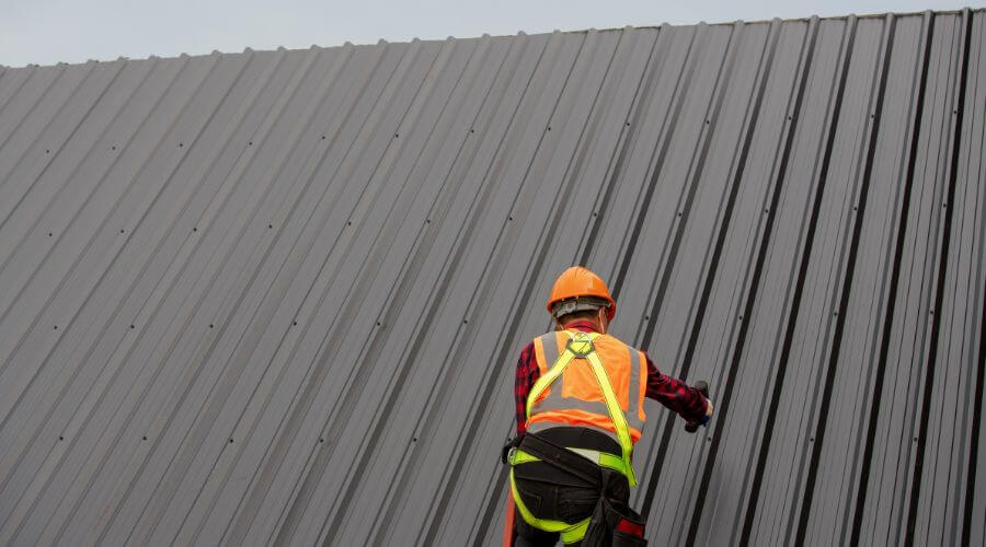 Professional residential roofers in Strandquist, MN